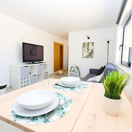 A62 - Cul De Sac Apartment In Lagos Eksteriør bilde