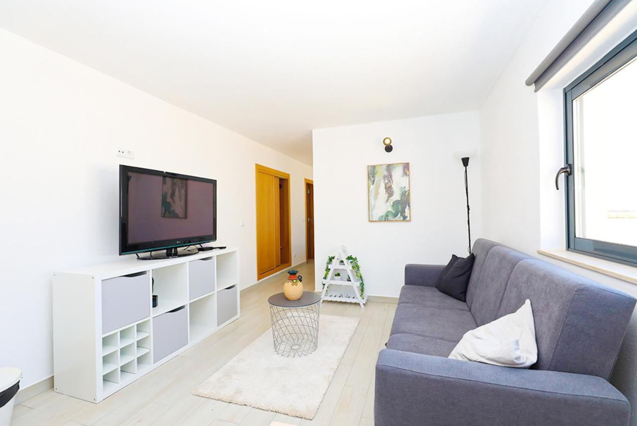 A62 - Cul De Sac Apartment In Lagos Eksteriør bilde