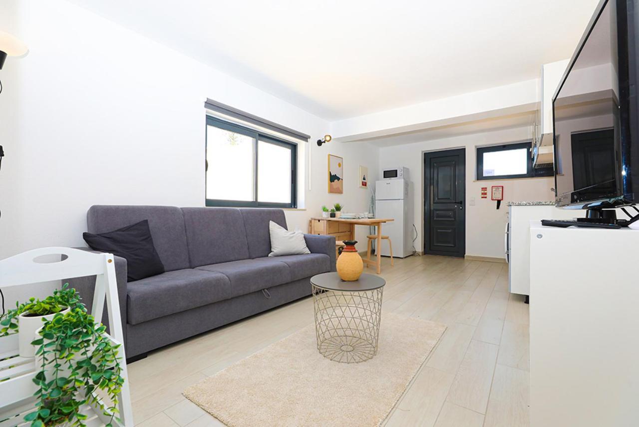 A62 - Cul De Sac Apartment In Lagos Eksteriør bilde